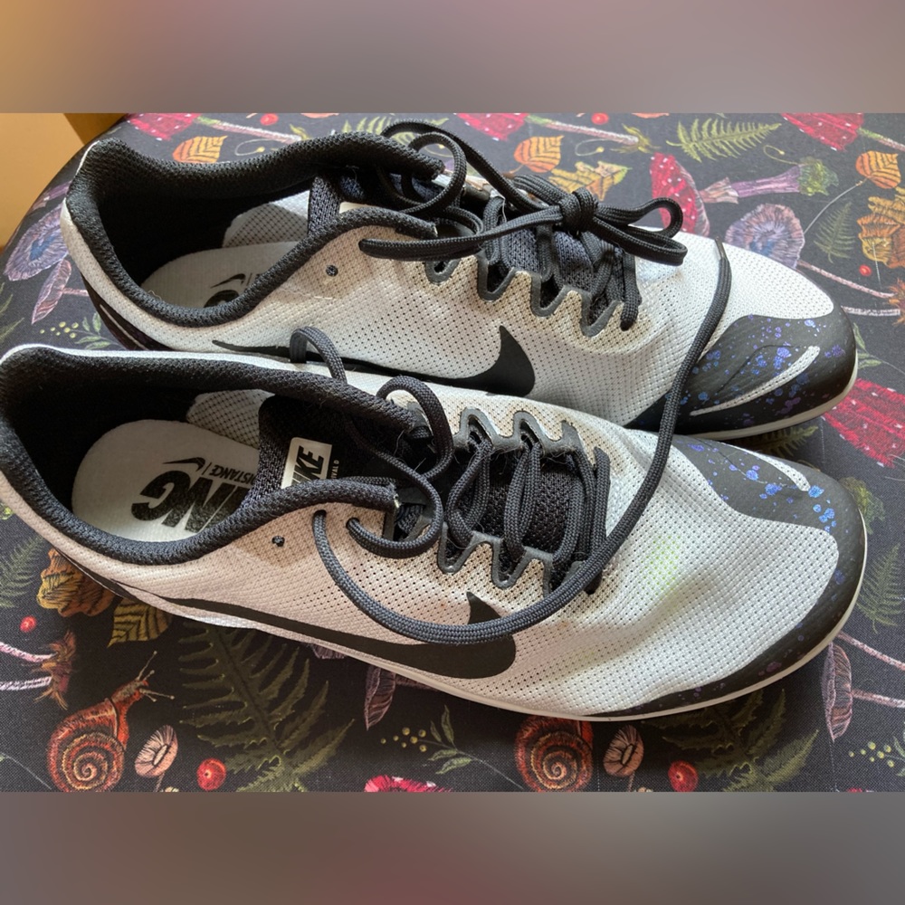 Nike Womens Running Cleats .